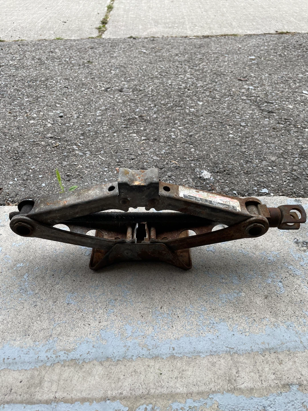 Rikenkaki Scissor Car Jack