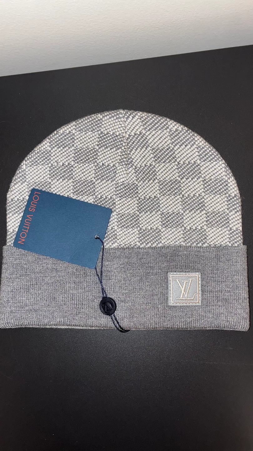 Louis Vuitton Damier Beanie Grey - photo 2