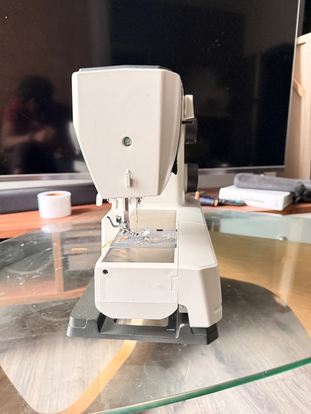 Necchi Q132A Sewing Machine - photo 2