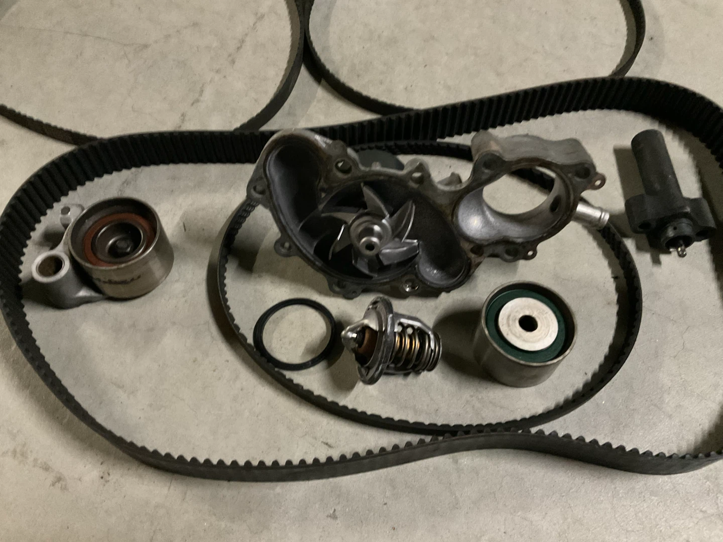 Toyota 4Runner Water Pump Kit - photo 2