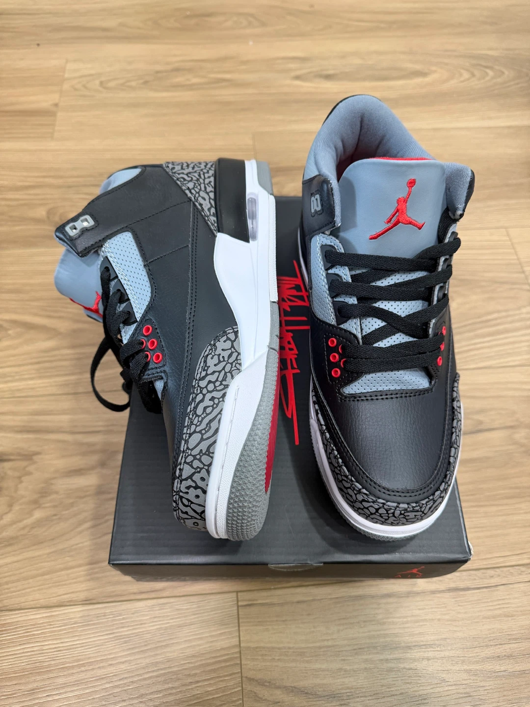 Air Jordan 3 Retro Black Cement - photo 3