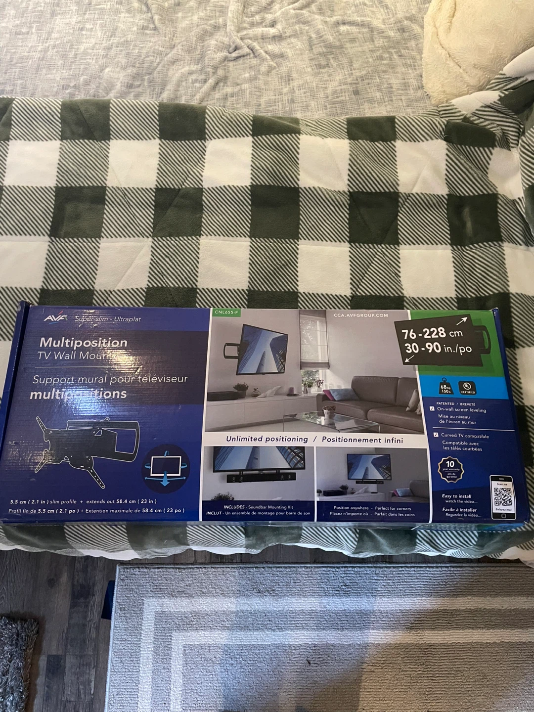 AVF Multiposition TV Wall Mount