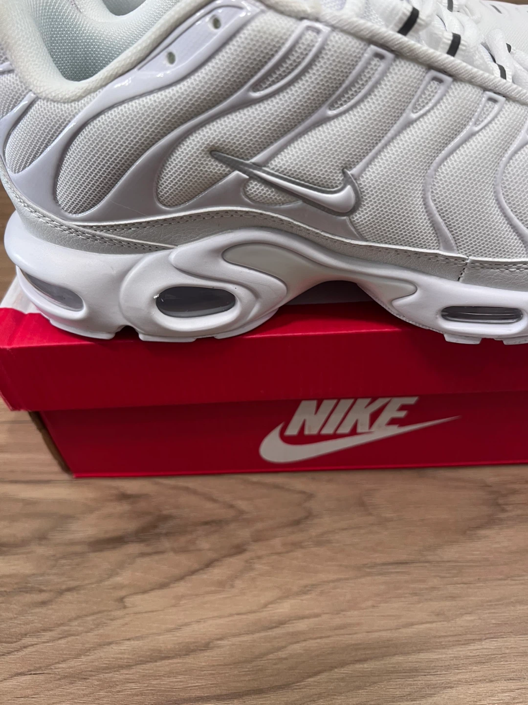 Nike Air Max Plus White - photo 3