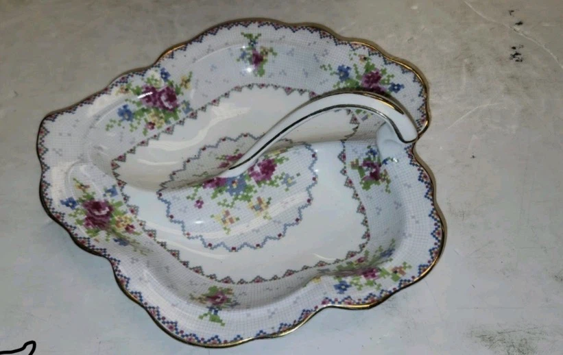 Royal Albert Petit Point Divided Dish