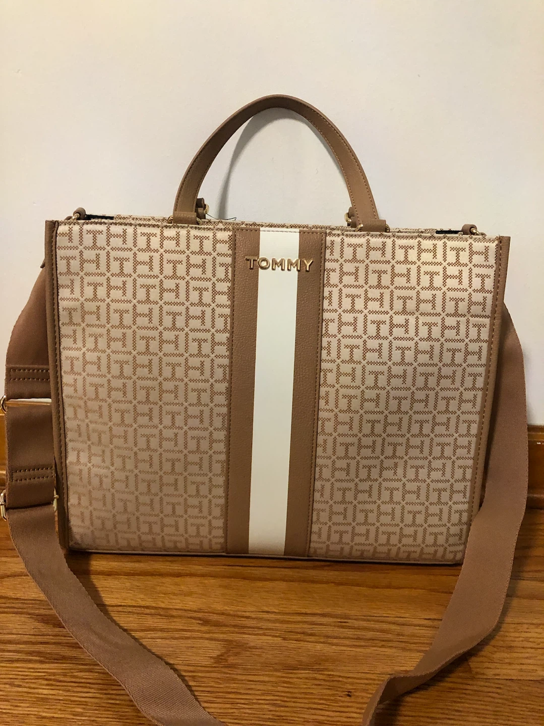 Tommy Hilfiger Tote Bag