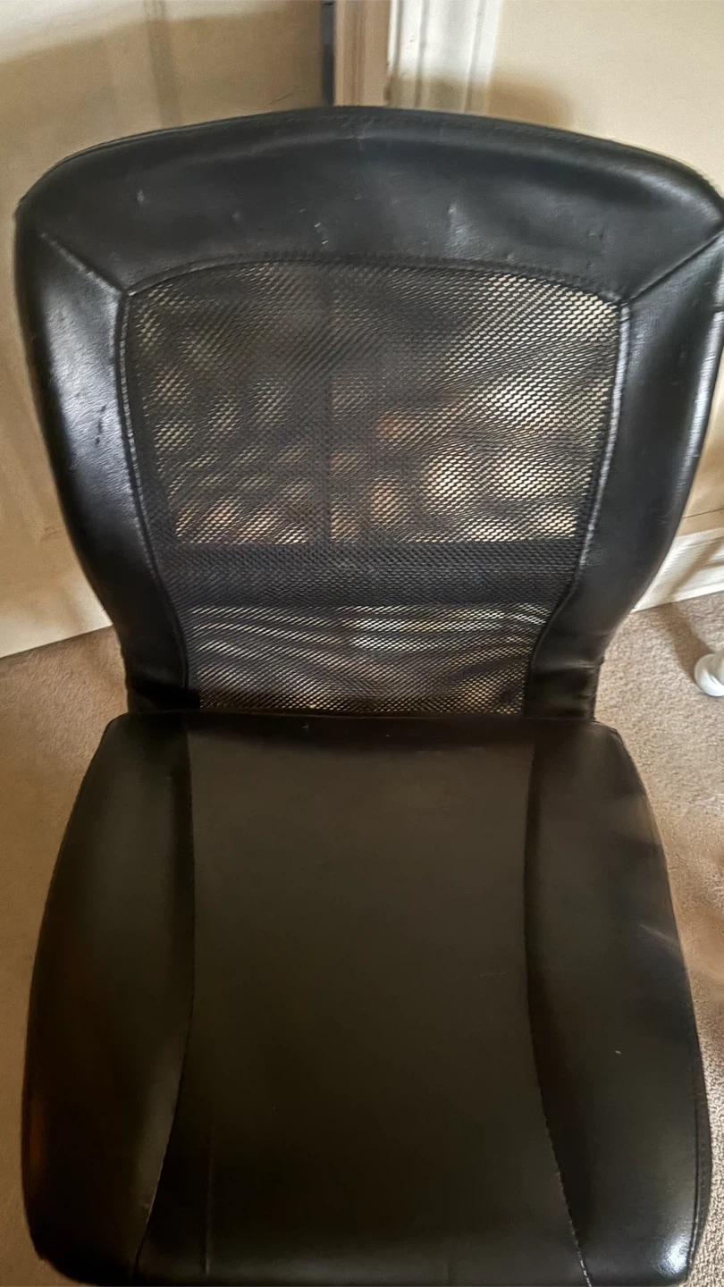 Black mesh office chair - photo 2