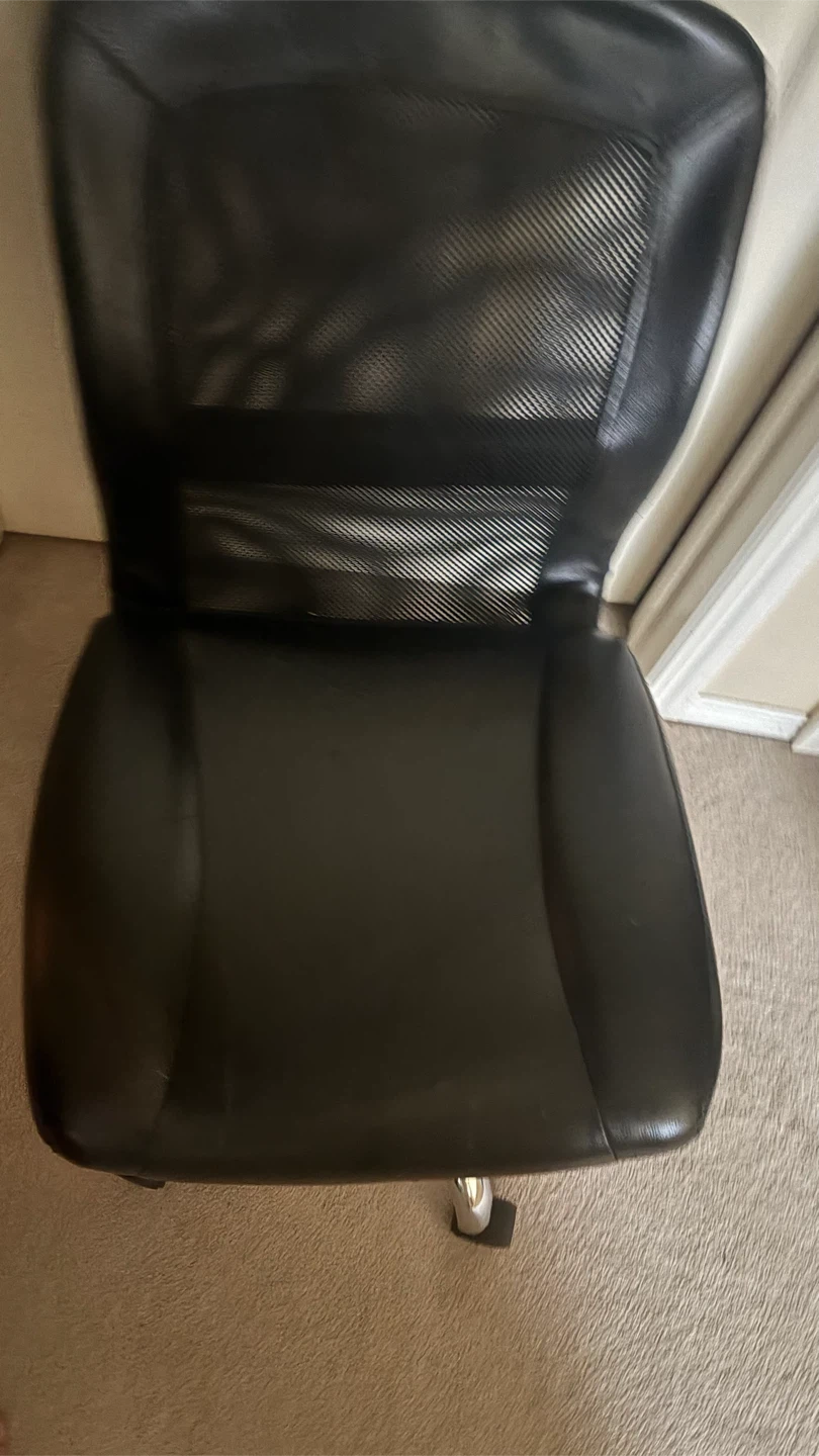 Black mesh office chair - photo 3
