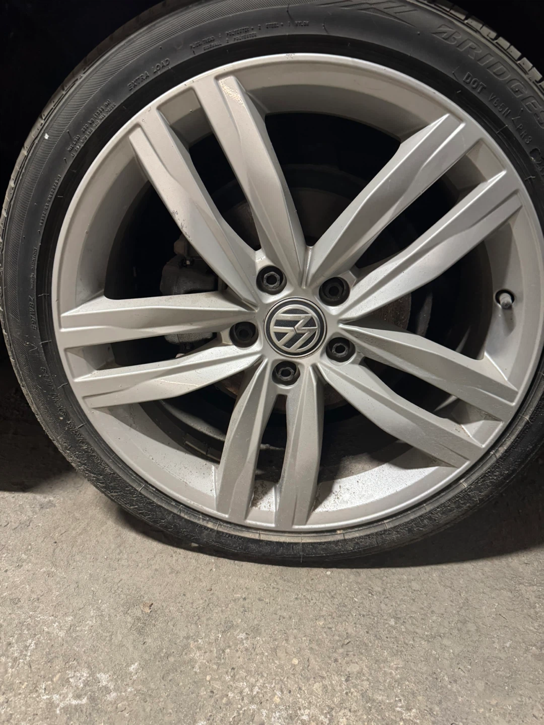 Set of 4 Volkswagen OEM Wheels with Bridgestone Tires - photo 2