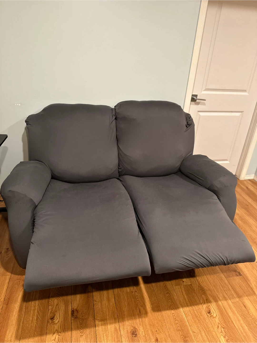 5-Seater Reclining Loveseat - photo 2
