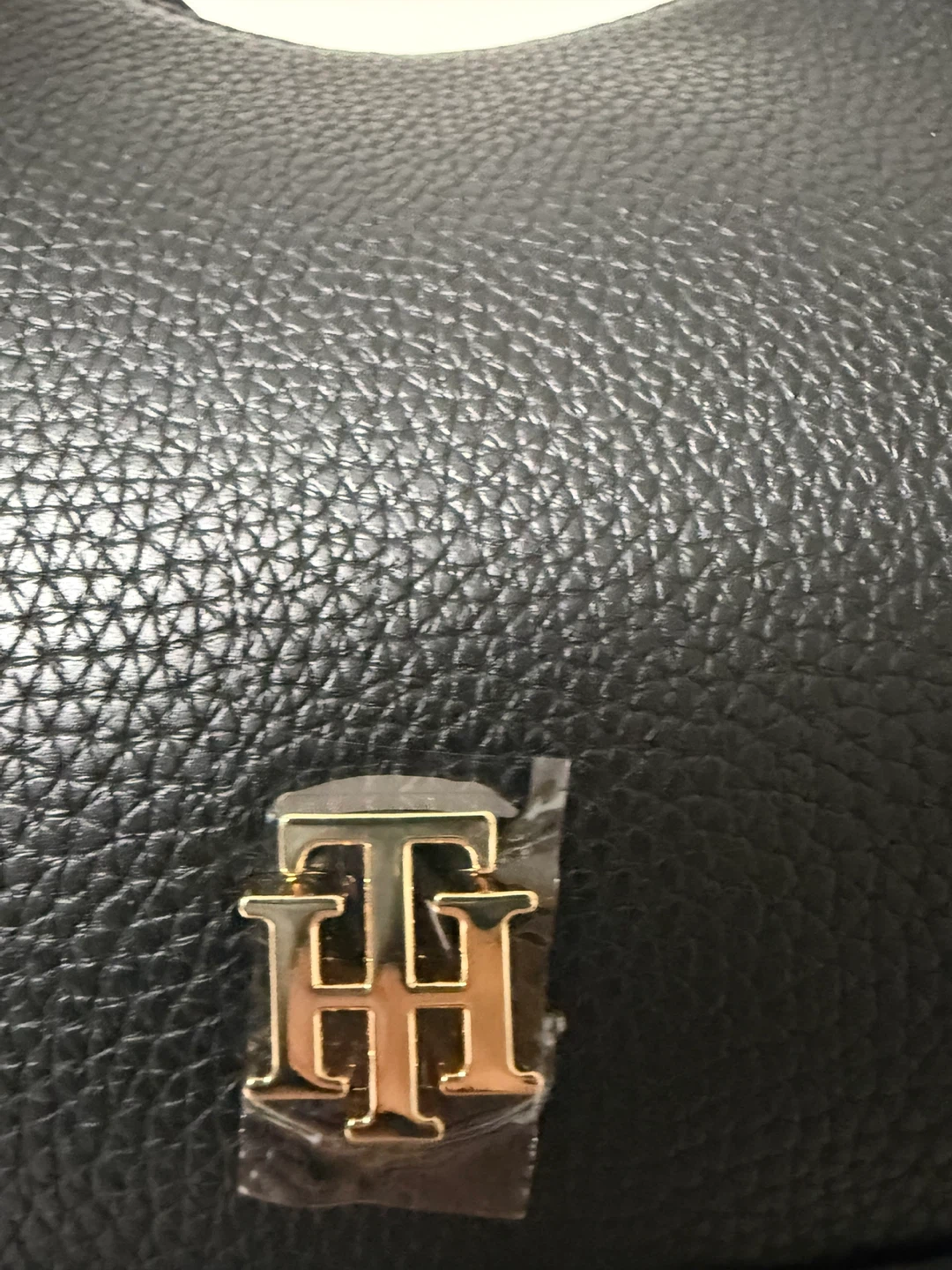 Tommy Hilfiger Black Shoulder Bag - photo 4