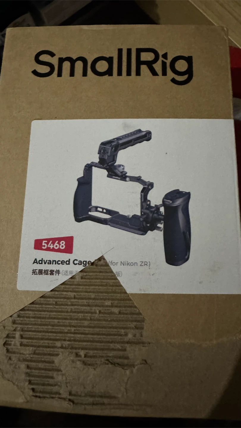 SmallRig full body Cage for Nikon ZR with Grip