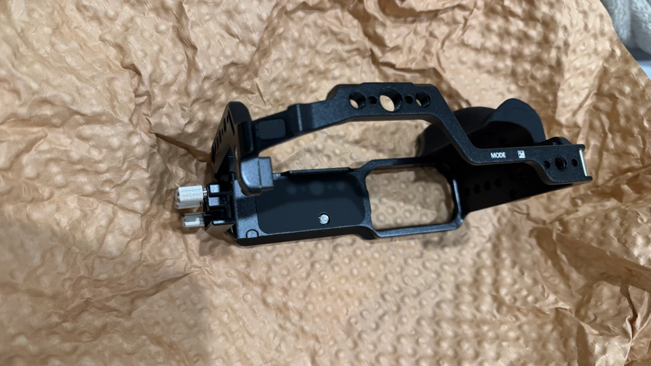 SmallRig full body Cage for Nikon ZR with Grip - photo 4