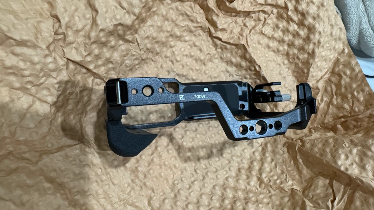 SmallRig full body Cage for Nikon ZR with Grip - photo 5