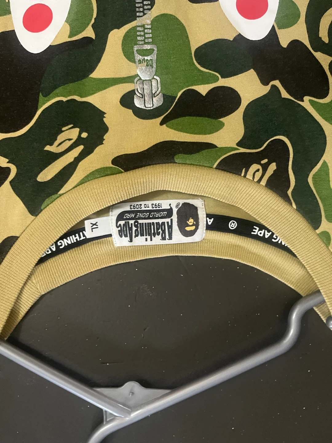 A Bathing Ape Camo Shark T-Shirt size XL Ua authentic - photo 2
