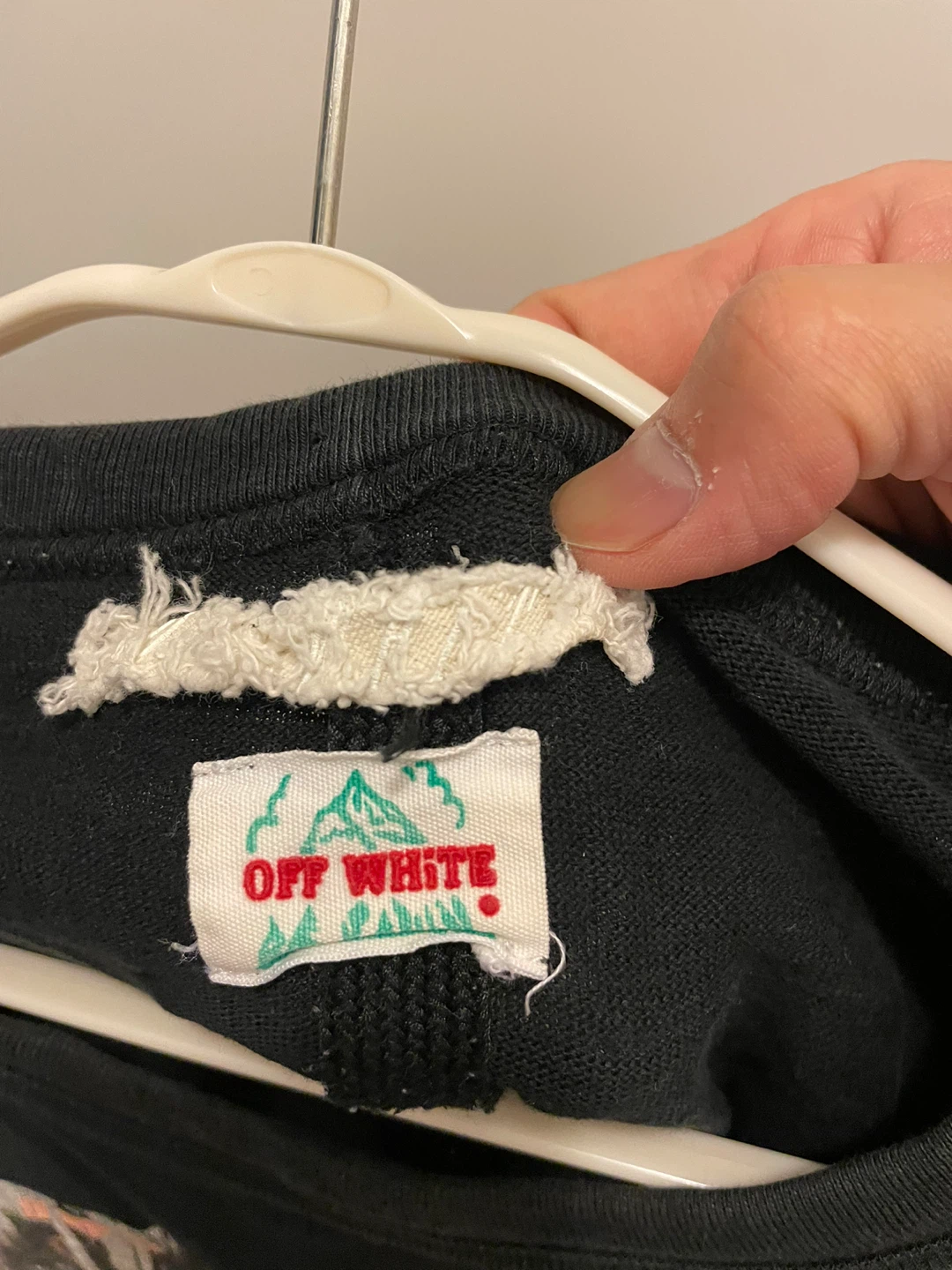 Off-White black graphic t-shirt - photo 3