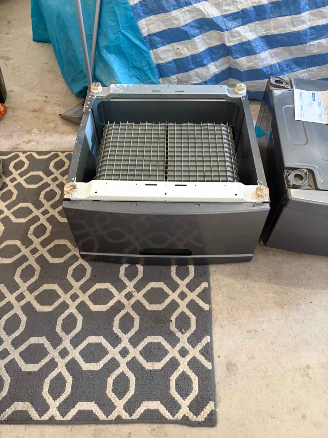 Grey Laundry Pedestal kenmore - photo 2