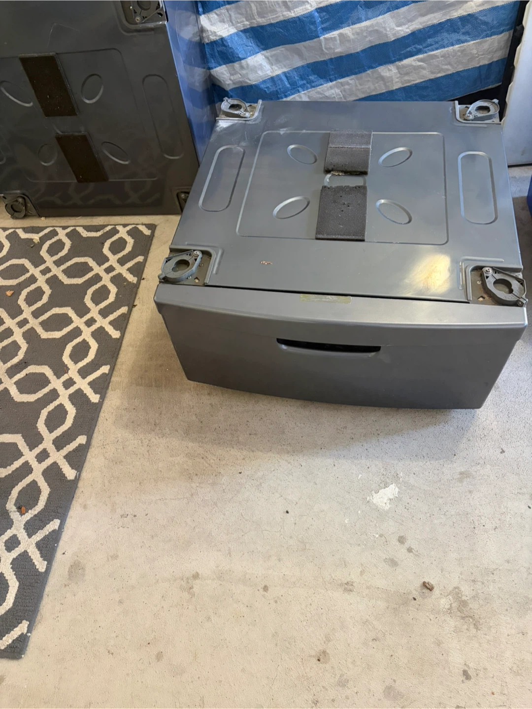 Grey Laundry Pedestal kenmore - photo 5