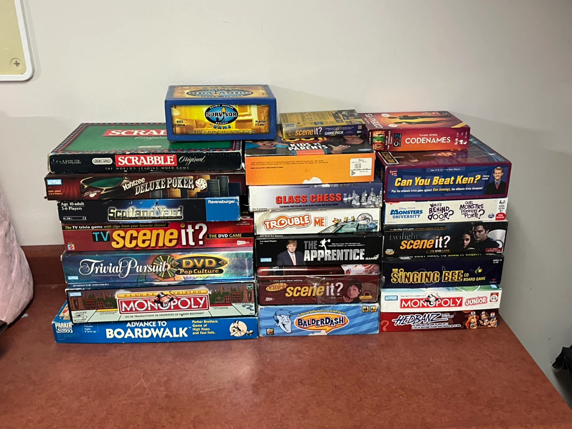 Large Collection of Assorted Board Games - photo 2