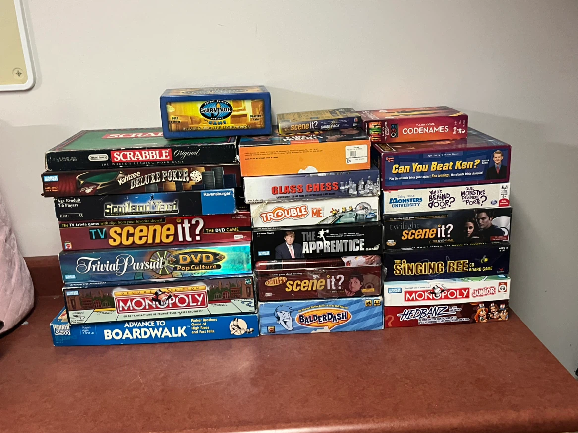 Large Collection of Assorted Board Games - photo 3