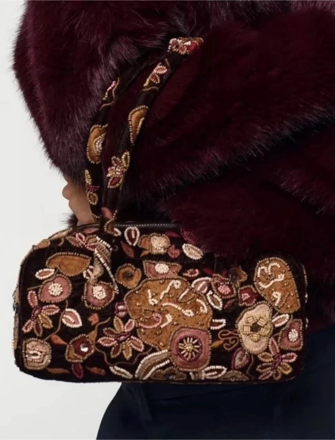 Embroidered Floral Beaded Handbag zara