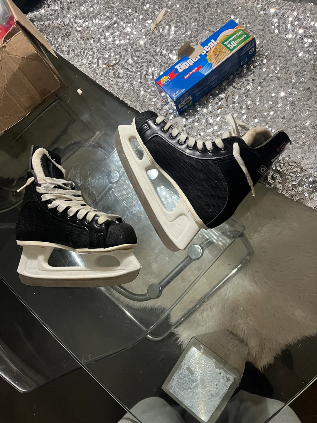 CCM Pro 155 Ice Skates size 4