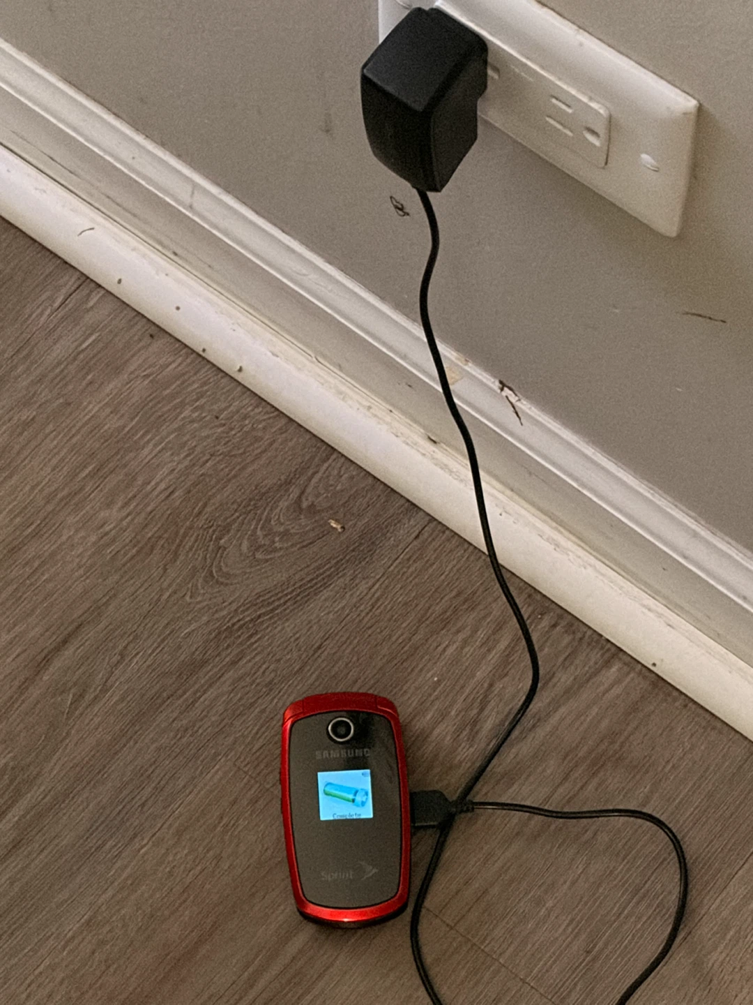 Samsung Sprint Flip Phone Non Working Toy Or Prop - photo 3