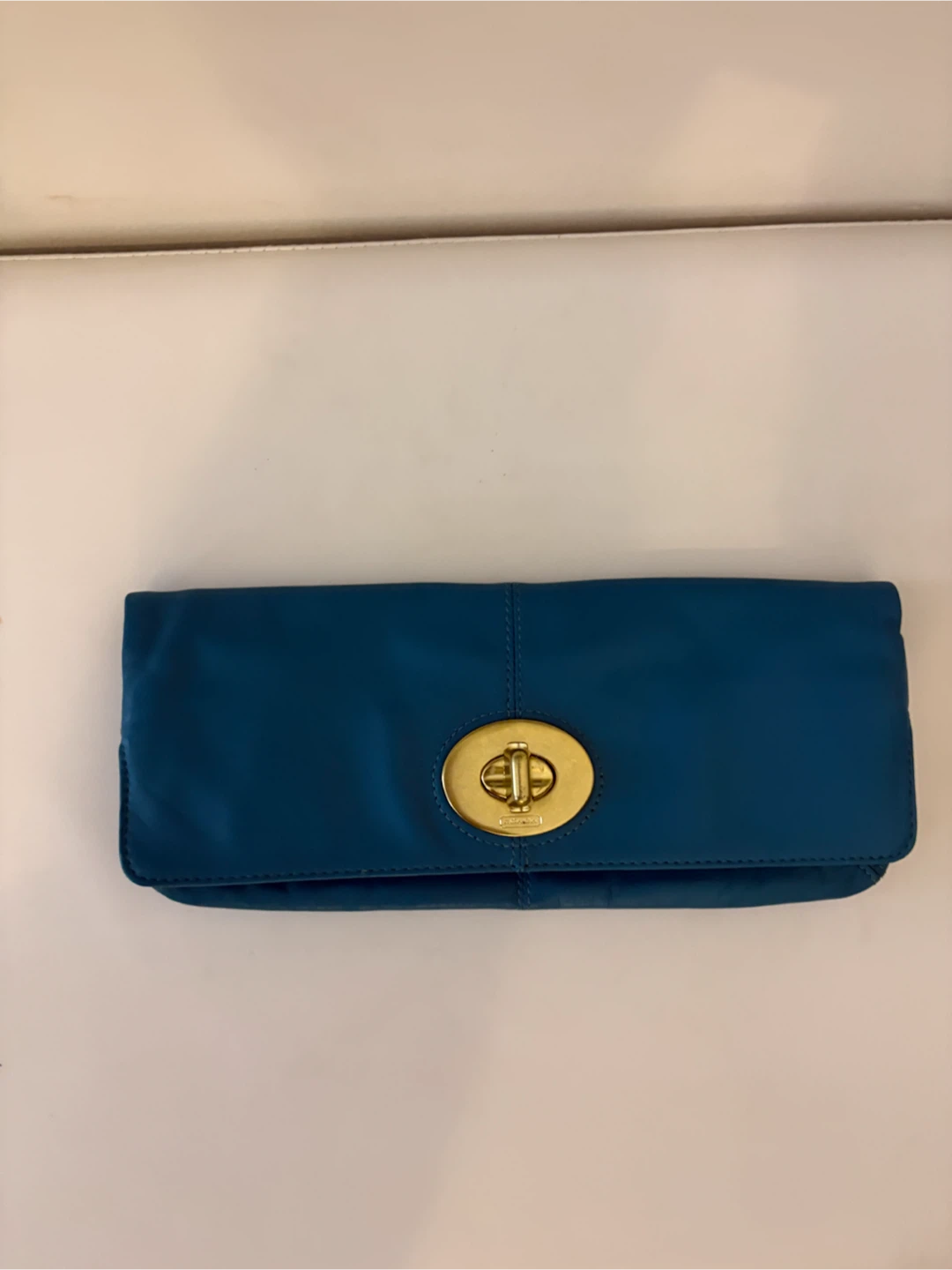 AUTHENTIC Y2K Coach Clutch Turn Lock TURQUOISE