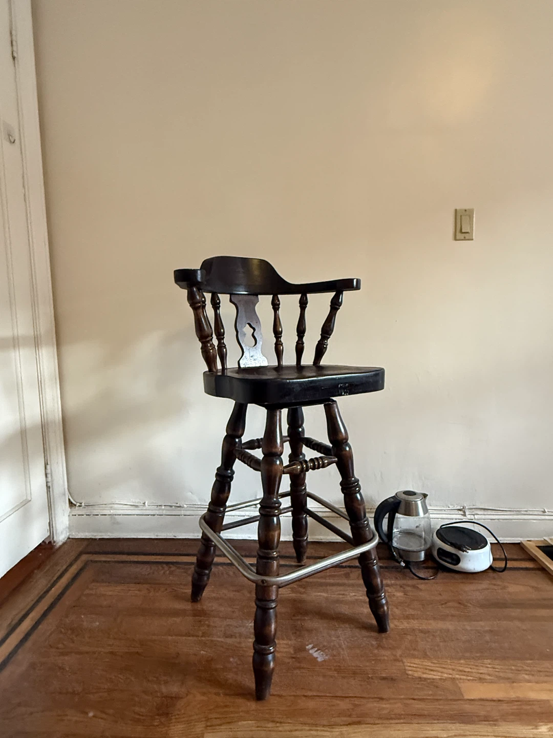 Wooden Swivel Bar Stool