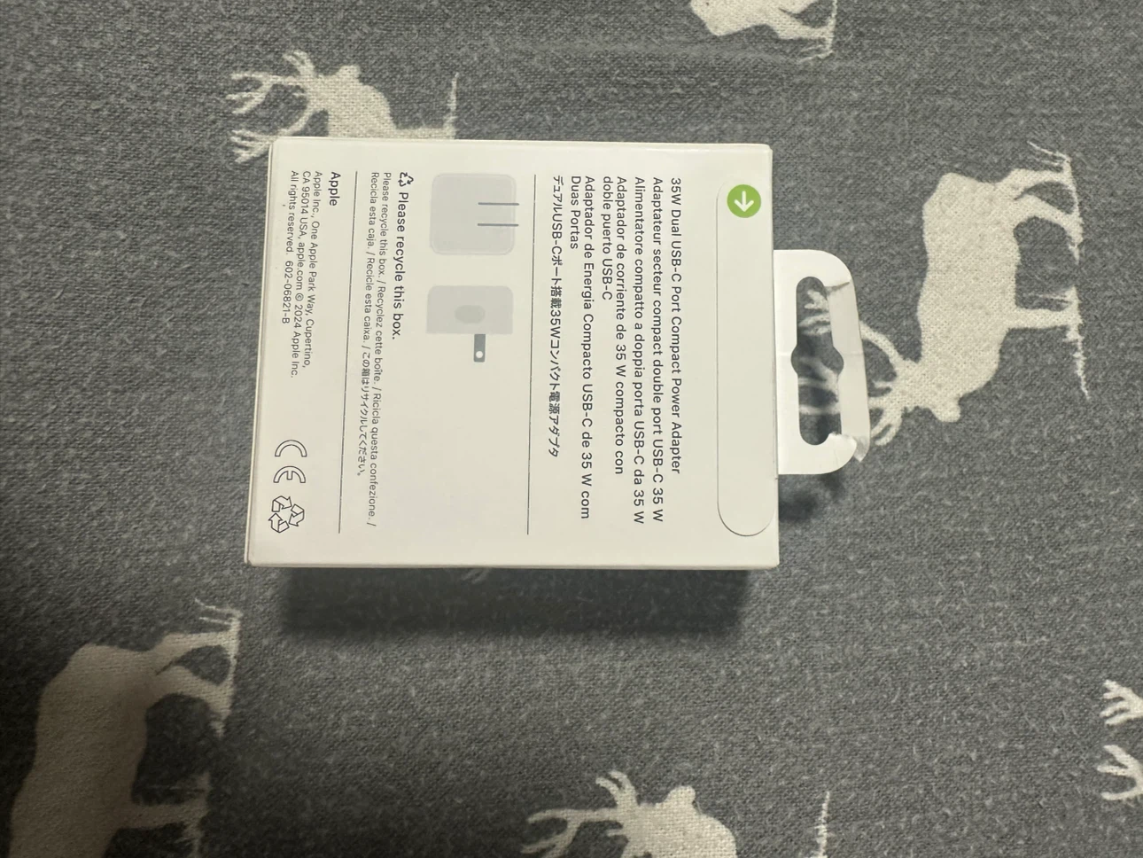 Apple 35W Dual USB-C Compact Power Adapter