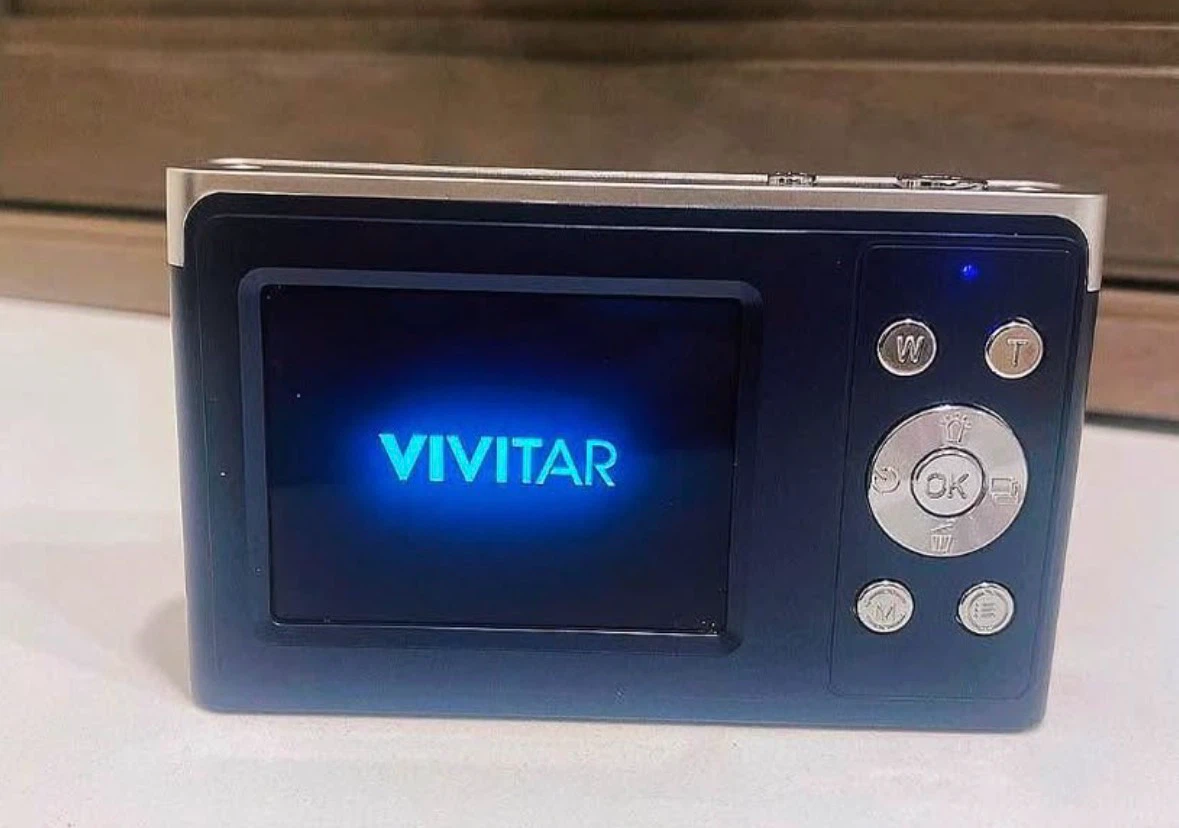 Vivitar Mini Camera with SD card - photo 5