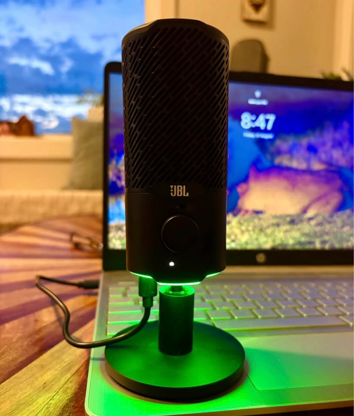 JBL Quantum Stream Microphone