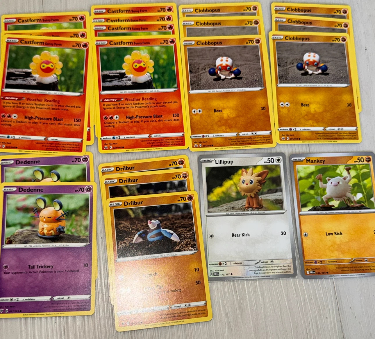 32 Pokemon Trading Cards Yuka Morii