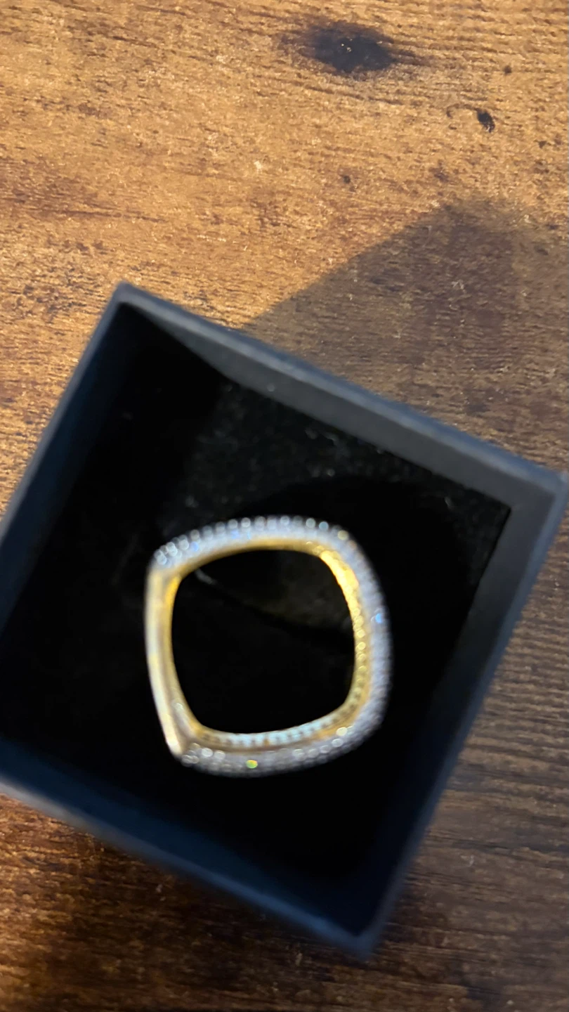 Gold  square ring with crystal accents - photo 2