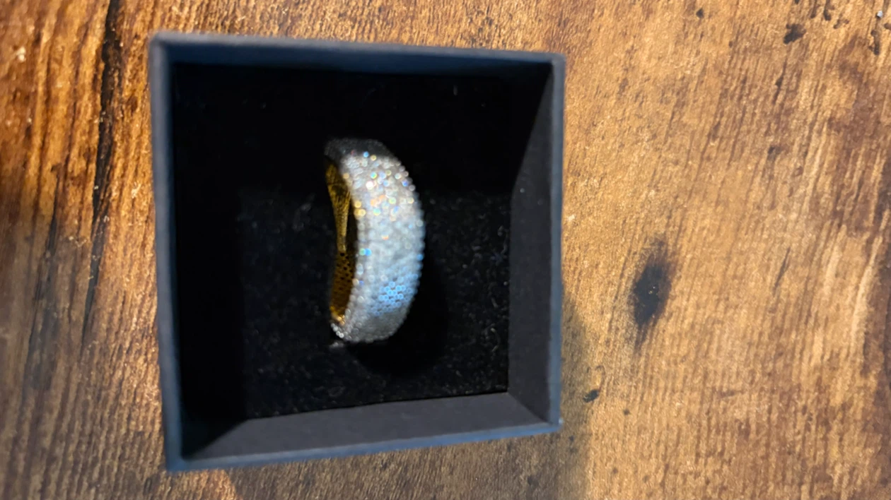 Gold  square ring with crystal accents - photo 3