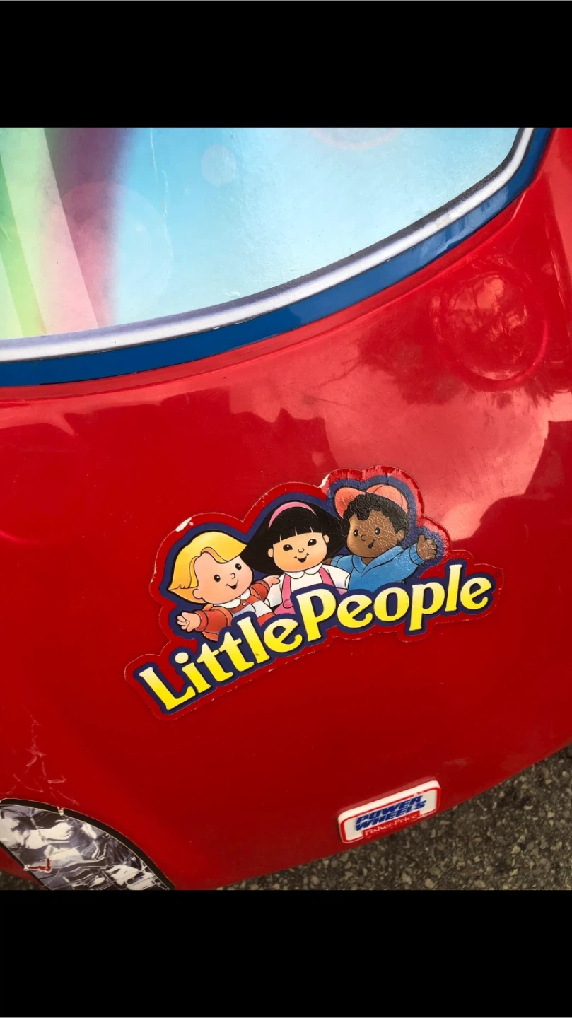 Fisher-Price Little People Ride-On Car - photo 2