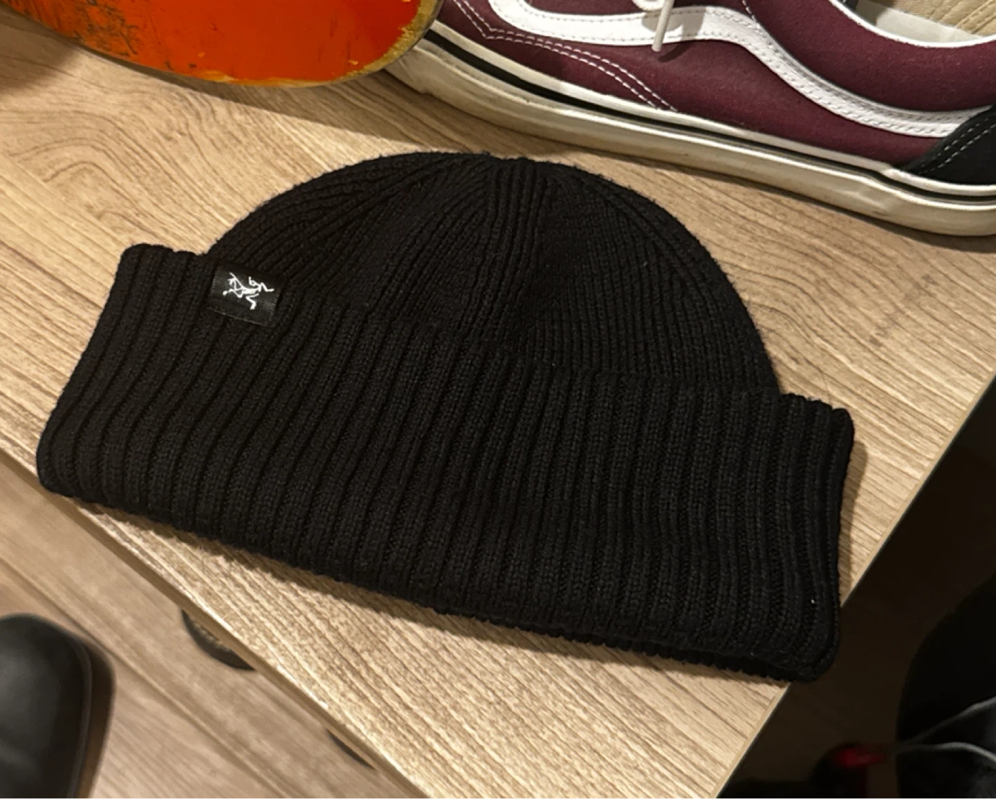 Arc'teryx Black Toque
