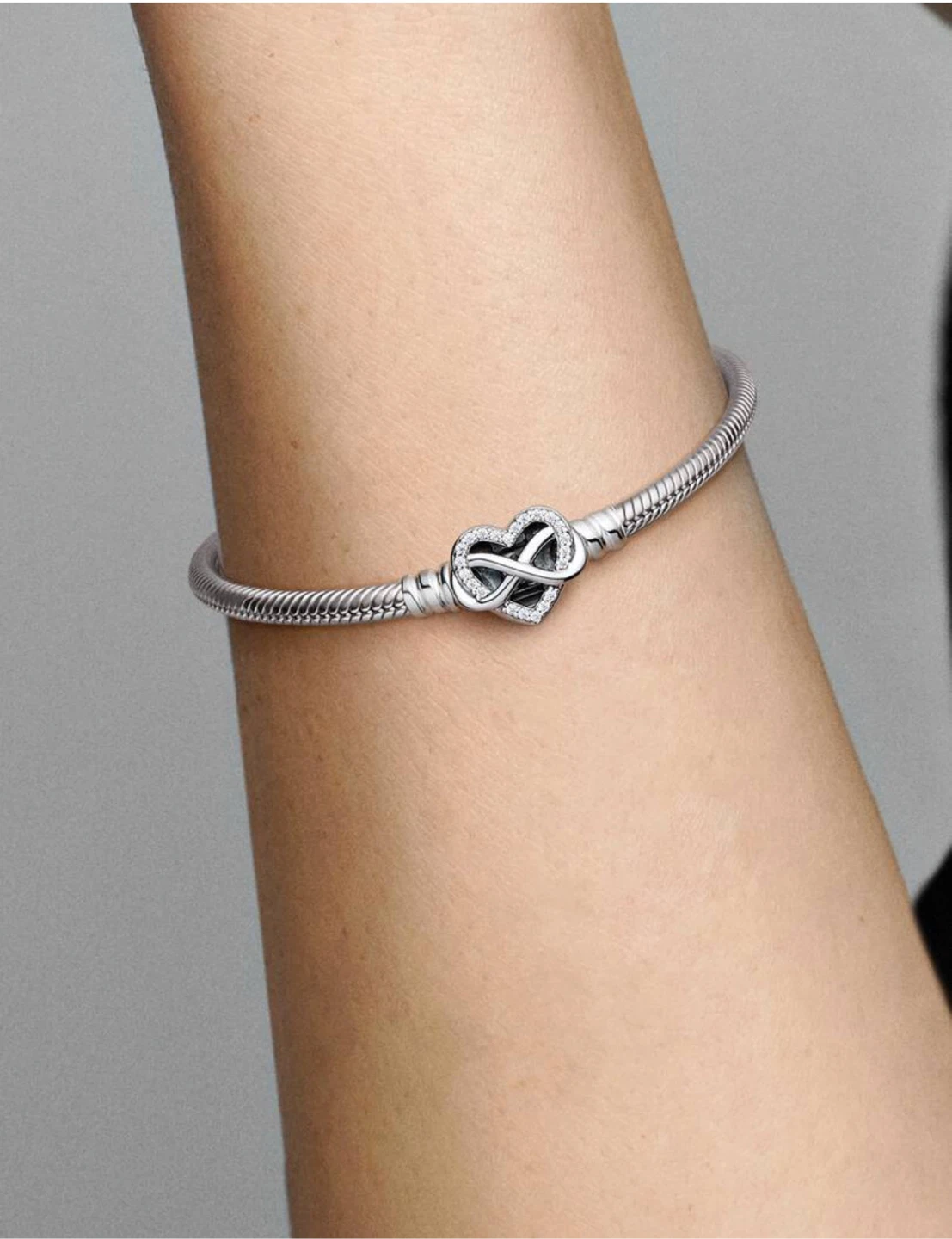 PANDORA Sparkling Infinity Heart Clasp Snake Chain Bracelet - photo 3
