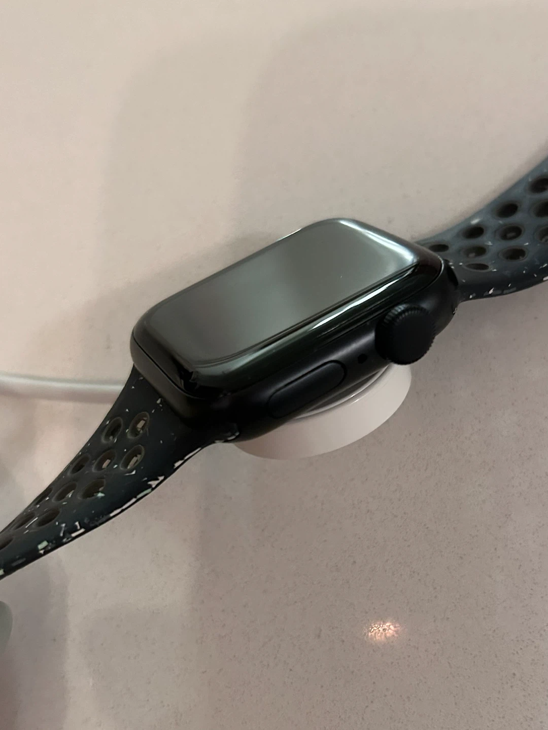 Apple Watch SE 2 - photo 2