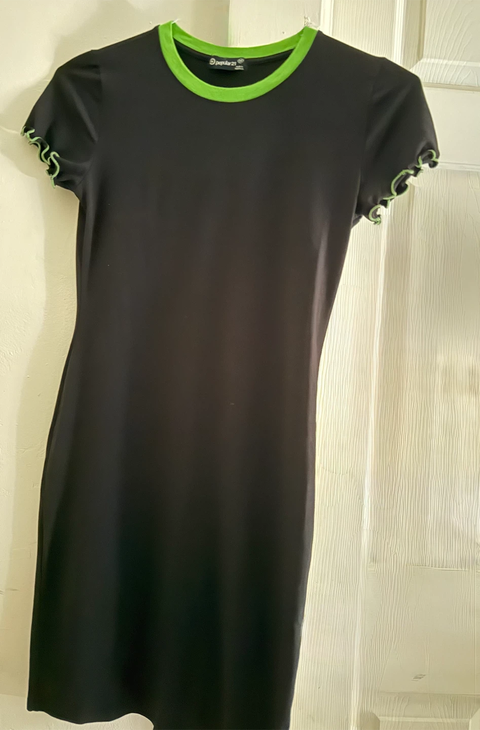 Popular 21 Black & Neon Green Fitted Mini Dress Size M - photo 2