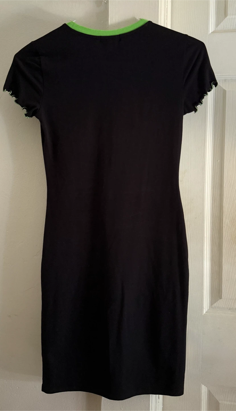 Popular 21 Black & Neon Green Fitted Mini Dress Size M - photo 3