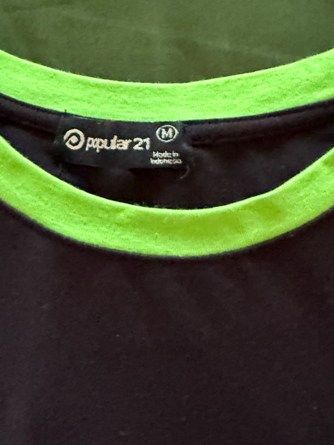 Popular 21 Black & Neon Green Fitted Mini Dress Size M - photo 4