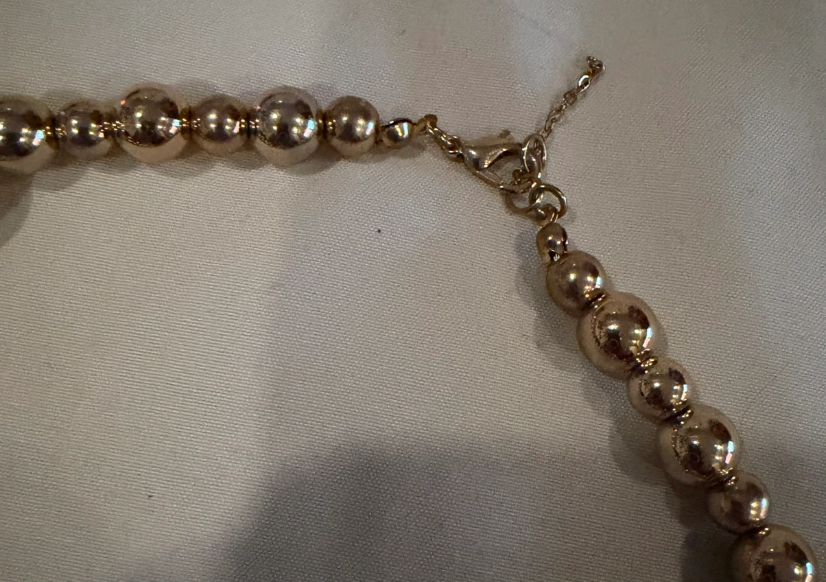 Gold-Tone Fashion Beaded Statement Necklace - photo 2
