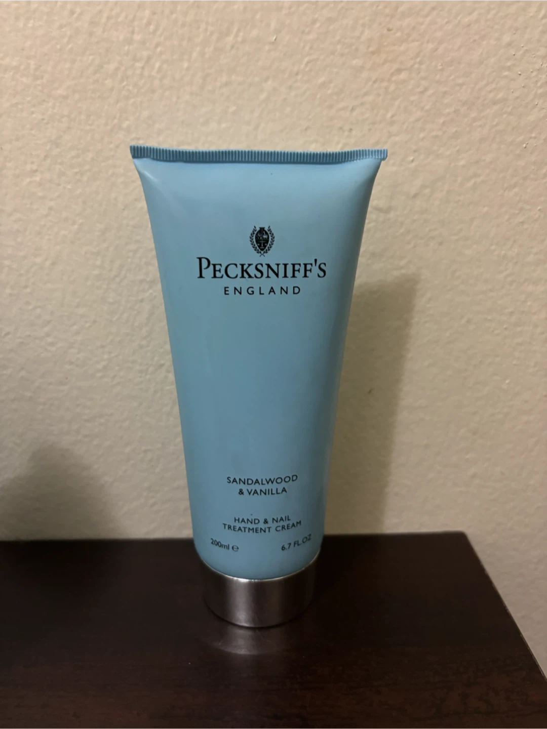 CLEARANCE-Pecksniff's Sandalwood & Vanilla Hand & Nail Cream
