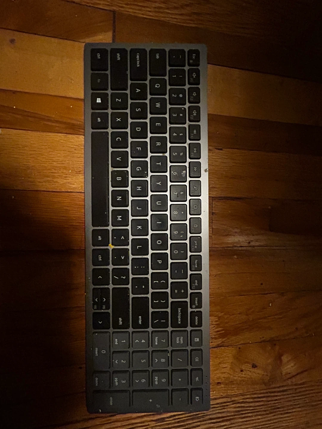 Quadro Board ( 🔥 sale!) I Dell Wireless Keyboard