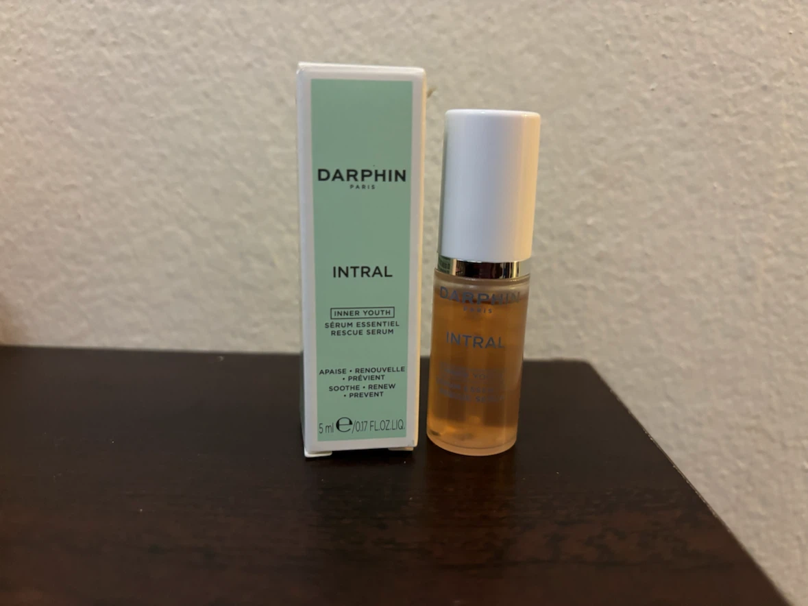 NEW-Darphin Intral Inner Youth Rescue Serum 5ml