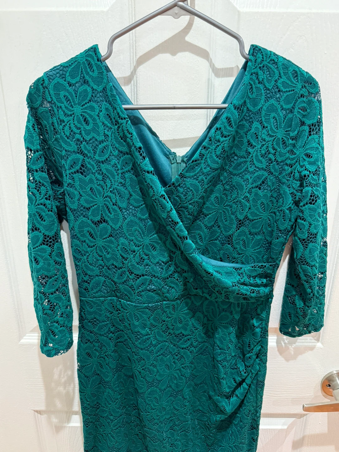 Women’s lace dresses - photo 3