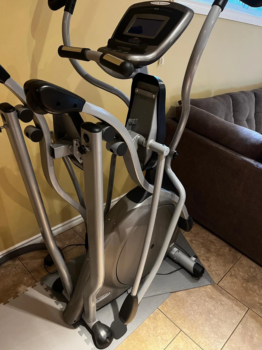 Free Exercise Machine - Elliptical - photo 5