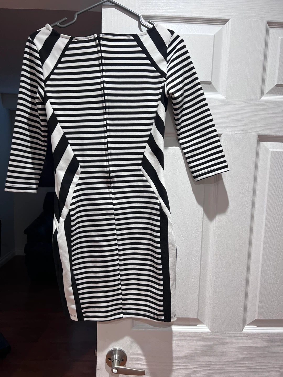 Women’s XS dresses - photo 3