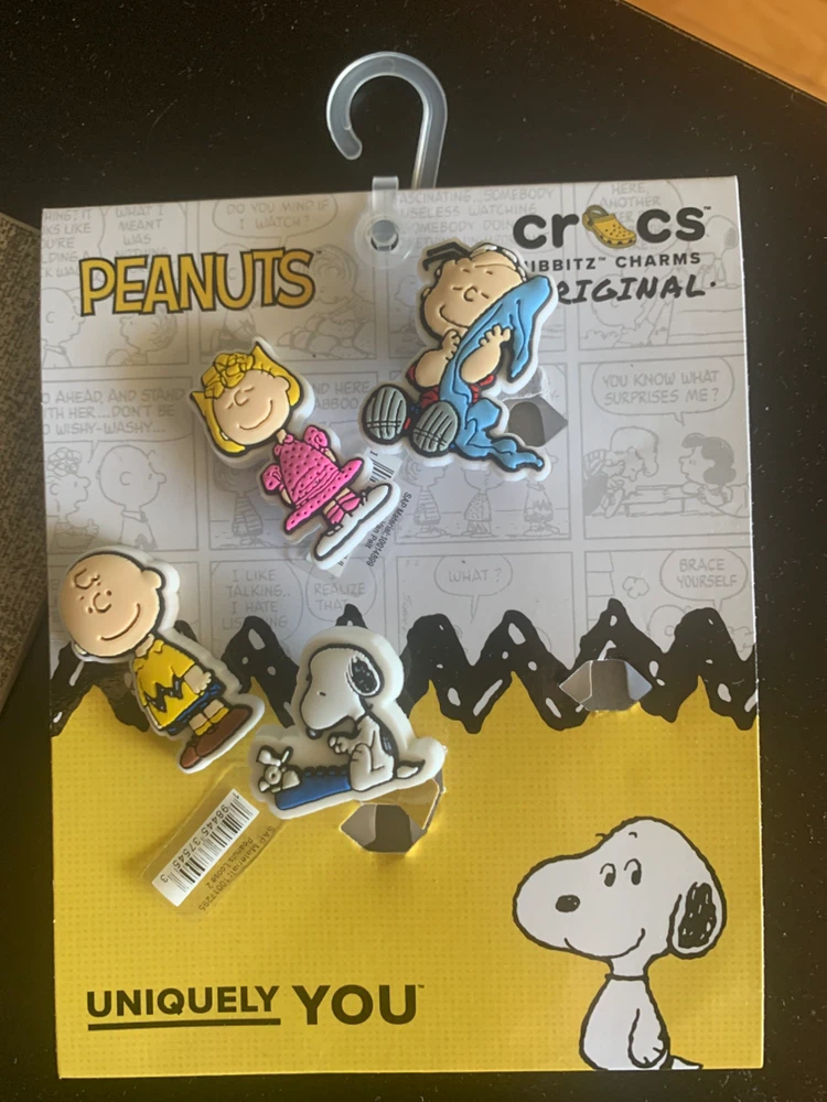 Crocs Peanuts Jibbitz Charms