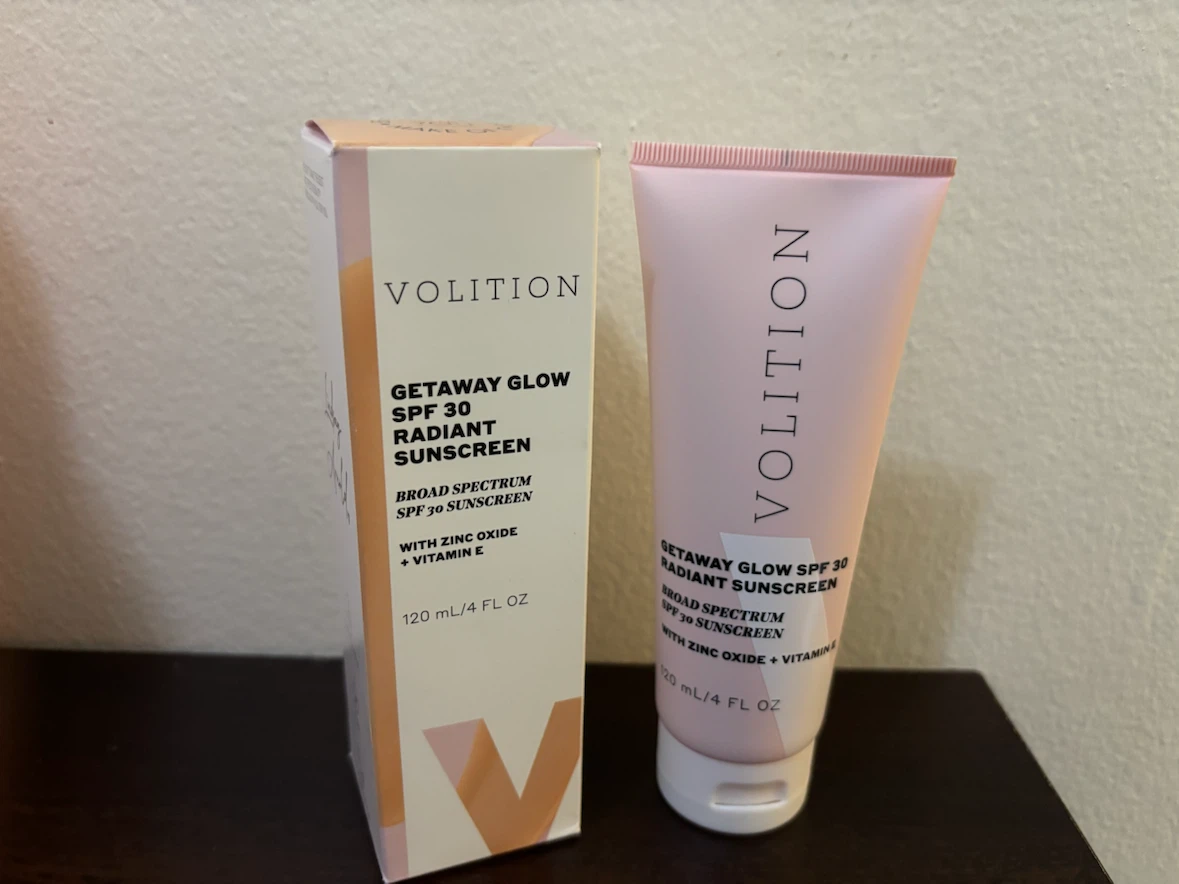 CLEARANCE-Volition Getaway Glow SPF 30 Radiant Sunscreen